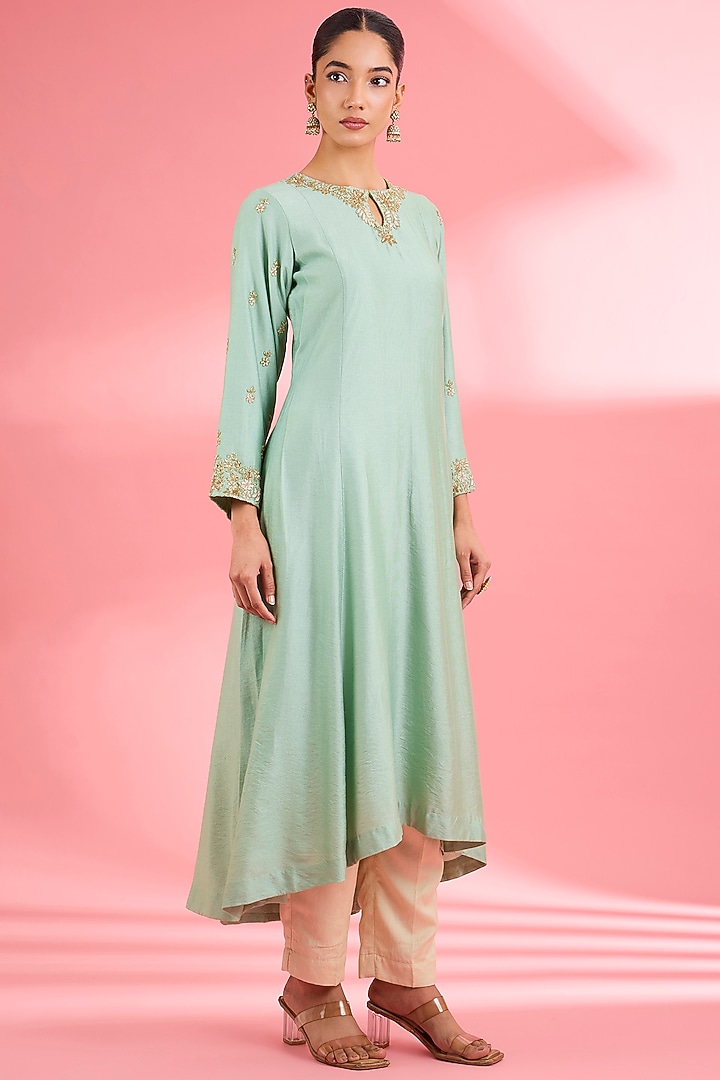 Sea Green Katan Silk Cutdana Embroidered Kurta Set by Milu Madan at Pernia's Pop Up Shop