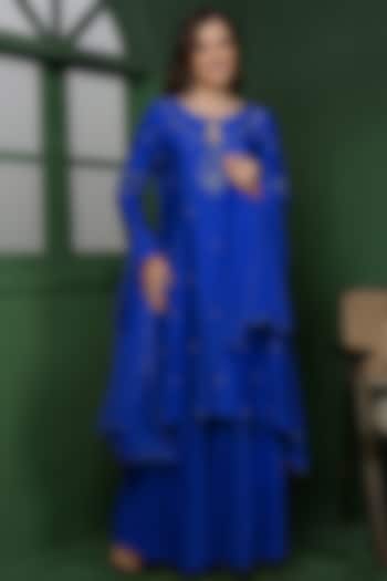 Royal Blue Katan Silk Cutdana Hand Embroidered Kurta Set by Milu Madan at Pernia's Pop Up Shop