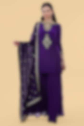 Purple Crepe Cutdana Embroidered Kurta Set by Milu Madan at Pernia's Pop Up Shop