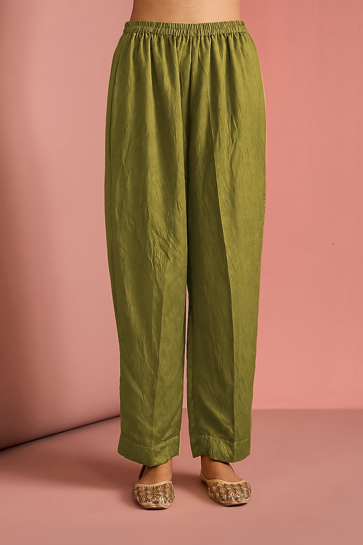 Mehendi Green Viscose Silk Cutdana Embroidered Kurta Set by Milu Madan at Pernia's Pop Up Shop