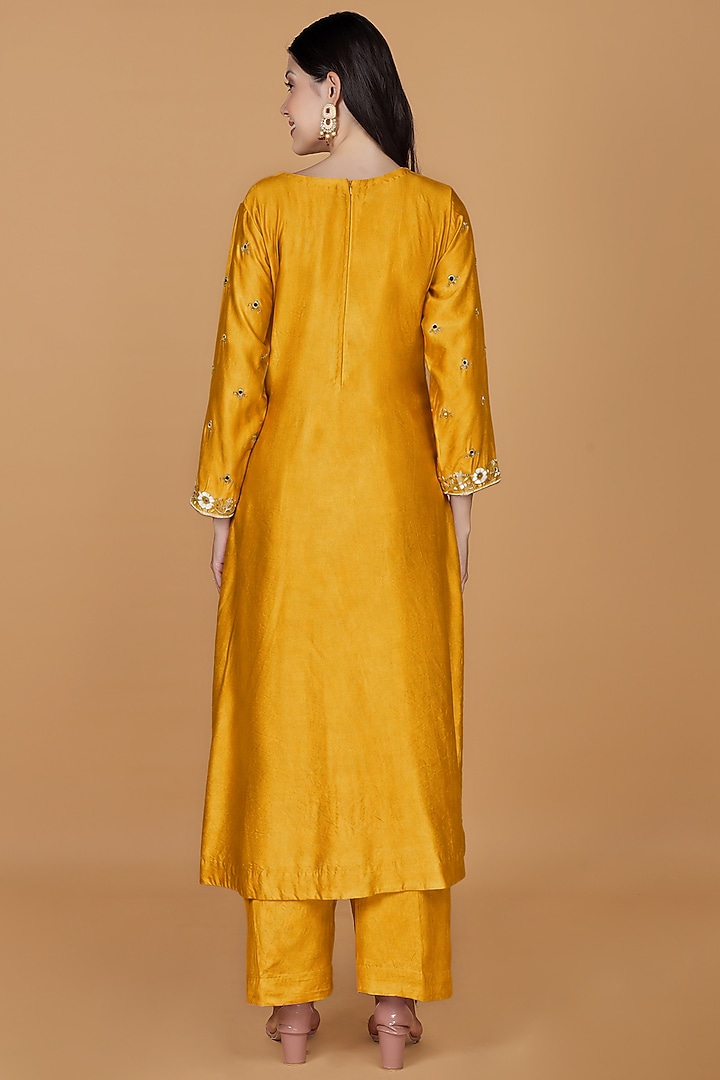 Mustard Yellow Katan Silk Cutdana Embroidered Kurta Set by Milu Madan at Pernia's Pop Up Shop