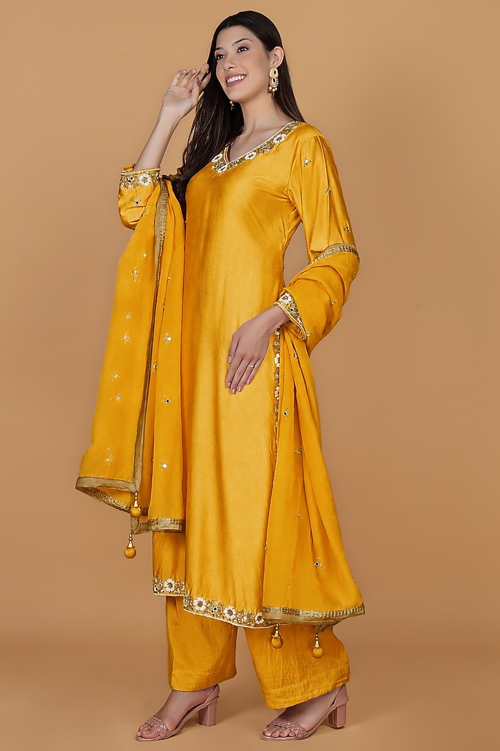Mustard Yellow Katan Silk Cutdana Embroidered Kurta Set by Milu Madan at Pernia's Pop Up Shop