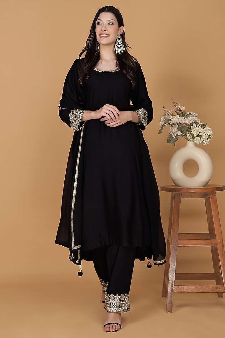 Black Katan Silk Mirror Work Kurta Set by Milu Madan at Pernia's Pop Up Shop