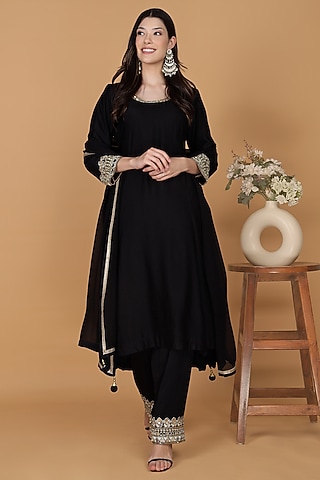 Black Katan Silk Mirror Work Kurta Set by Milu Madan