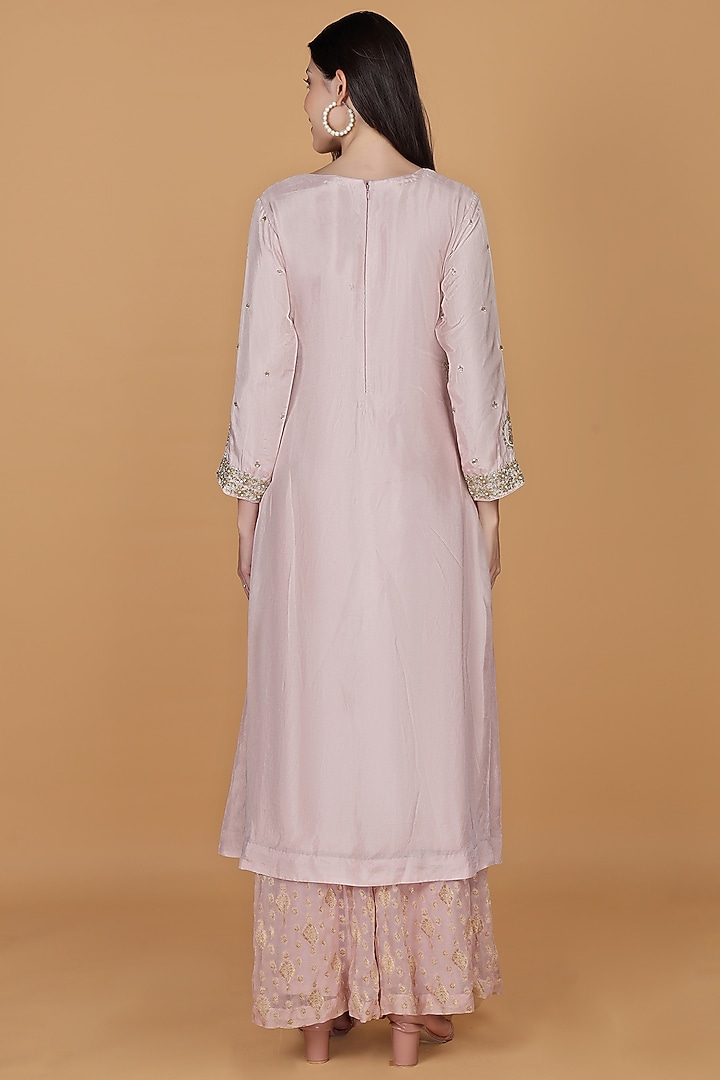 Light Pink Silk Dabka Embroidered Kurta Set by Milu Madan at Pernia's Pop Up Shop