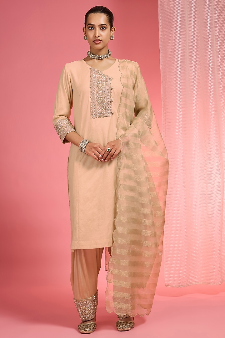 Beige Chanderi Hand Embroidered Kurta Set by Milu Madan at Pernia's Pop Up Shop
