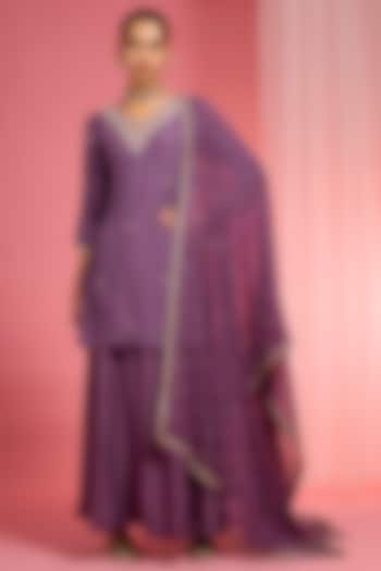Dull Purple Viscose Dupion Silk Hand Embroidered Kurta Set by Milu Madan at Pernia's Pop Up Shop