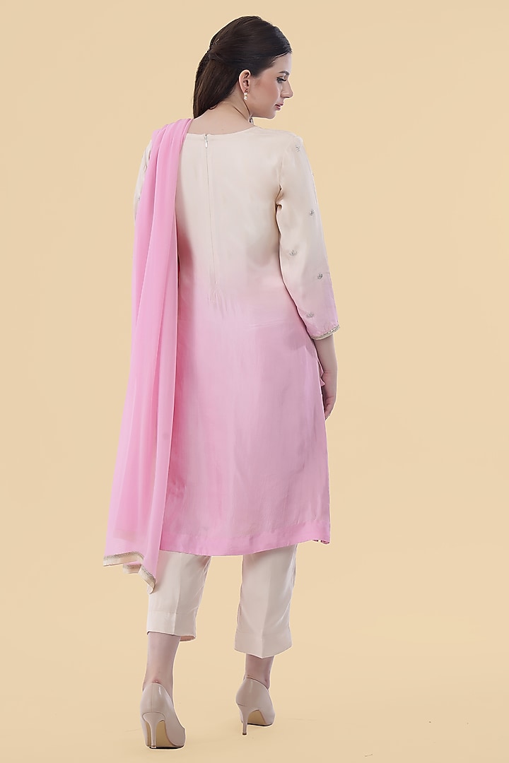Cream & Pink Ombre Silk Embroidered Kurta Set by Milu Madan at Pernia's Pop Up Shop