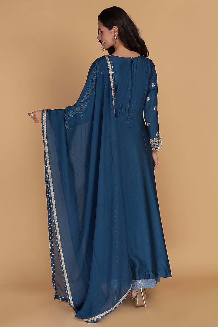 Persian Blue Katan Silk Embroidered Kurta Set by Milu Madan at Pernia's Pop Up Shop