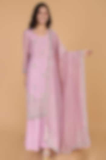 Pink Tissue Cutdana Embroidered Kurta Set by Milu Madan at Pernia's Pop Up Shop