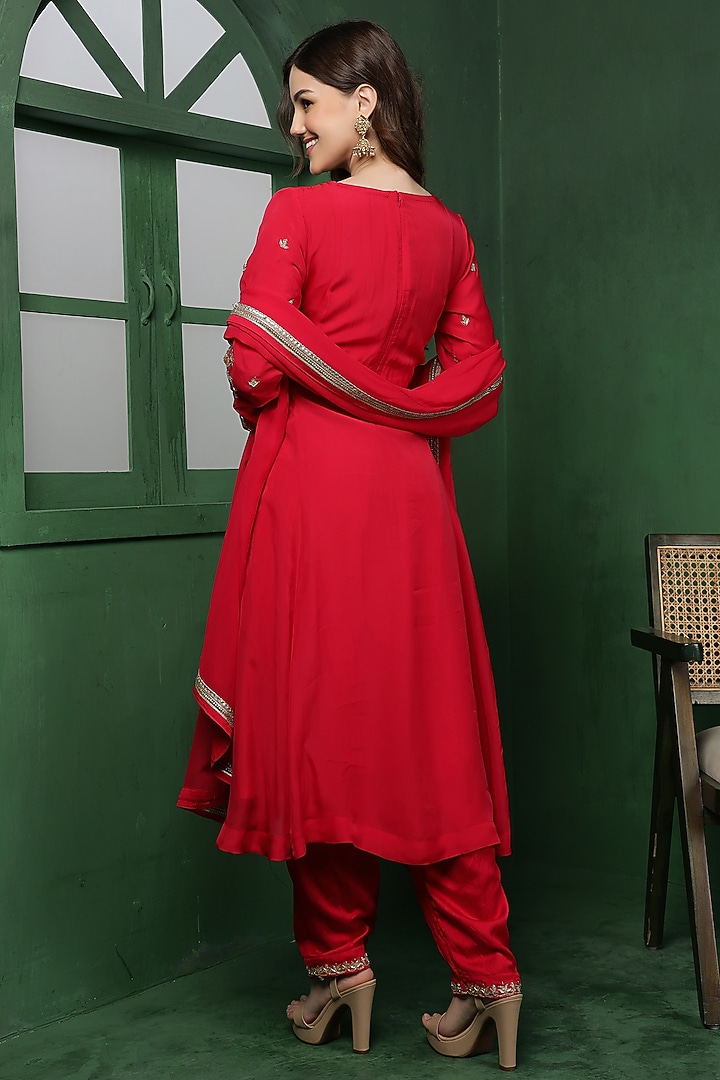 Rani Pink Organza Hand Work Kurta Set by Milu Madan at Pernia's Pop Up Shop