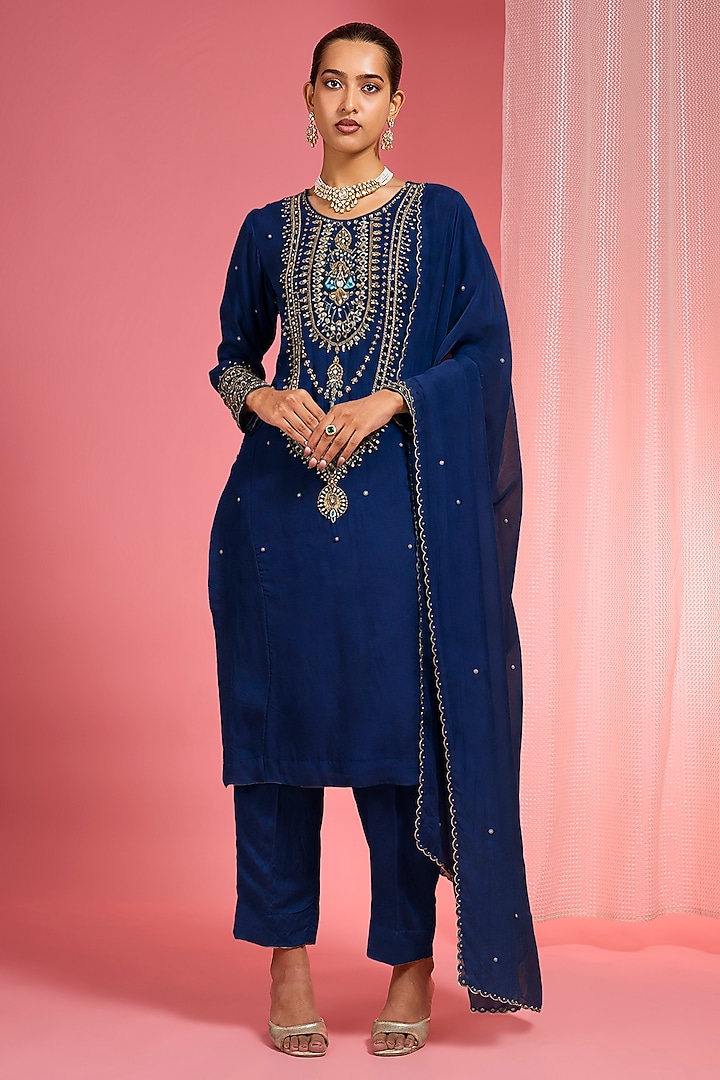 Rich Blue Organza Hand Embroidered Kurta Set by Milu Madan at Pernia's Pop Up Shop