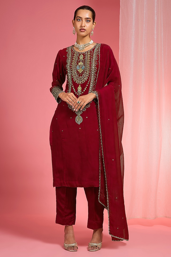 Burgundy Organza Sequin Bead & Dabka Embroidered Kurta Set by Milu Madan at Pernia's Pop Up Shop