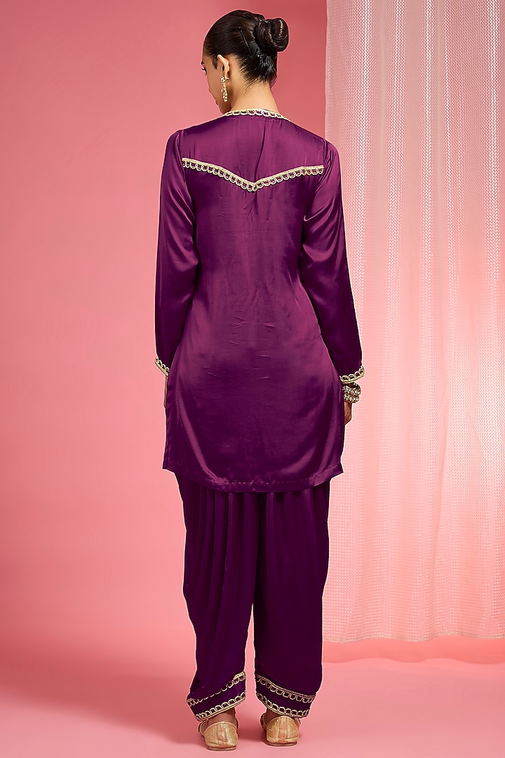 Purple Modal Satin Zari & Dabka Embroidered Kurta Set by Milu Madan at Pernia's Pop Up Shop
