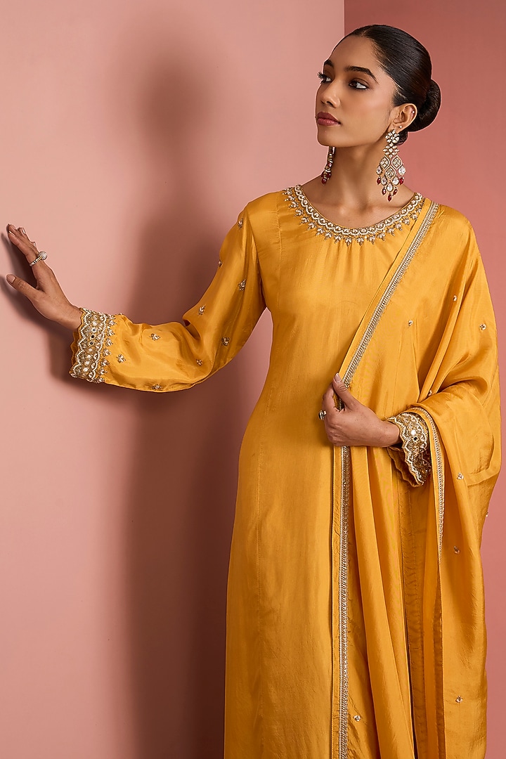 Mustard Yellow Opara Silk Cutdana Hand Embroidered Kurta Set by Milu Madan at Pernia's Pop Up Shop