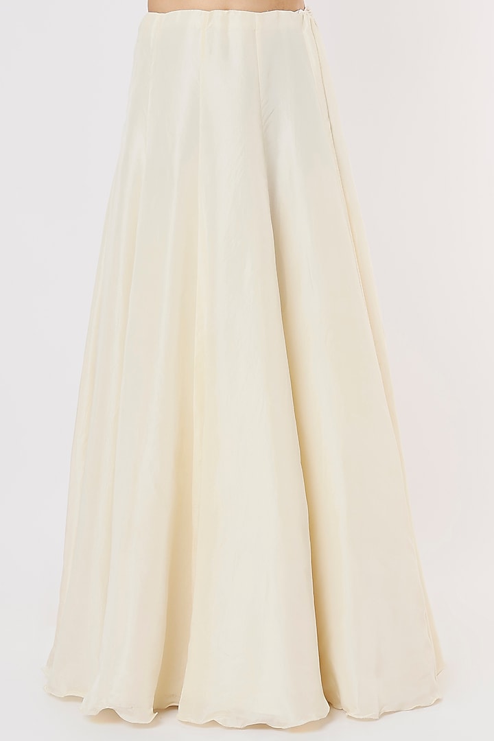 Pink Embroidered Cape Set by Malasa at Pernia's Pop Up Shop