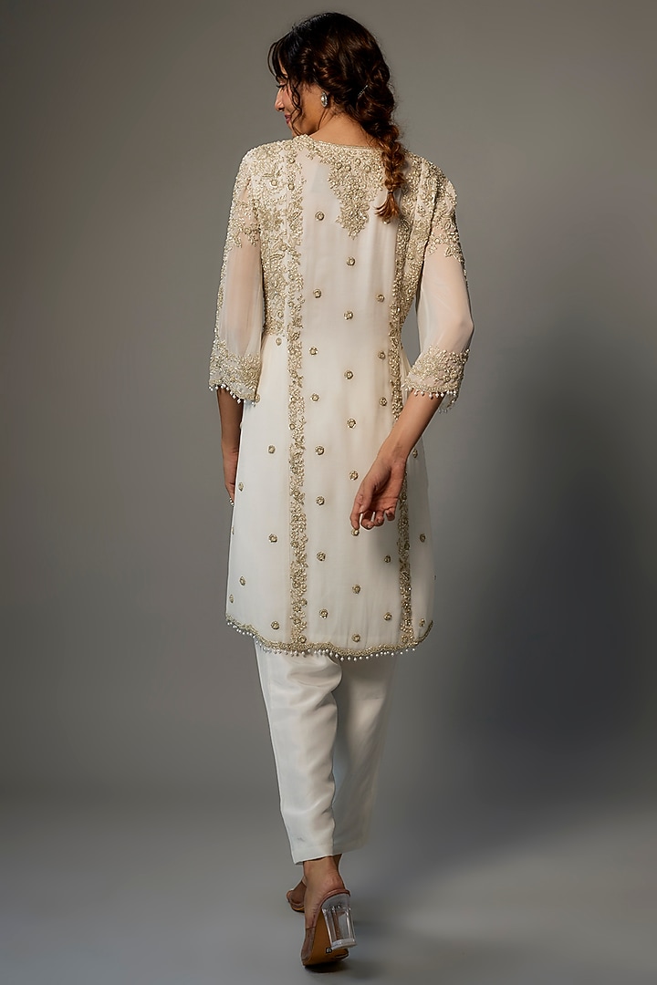 White Georgette Embroidered Kurta Set by Malasa at Pernia's Pop Up Shop