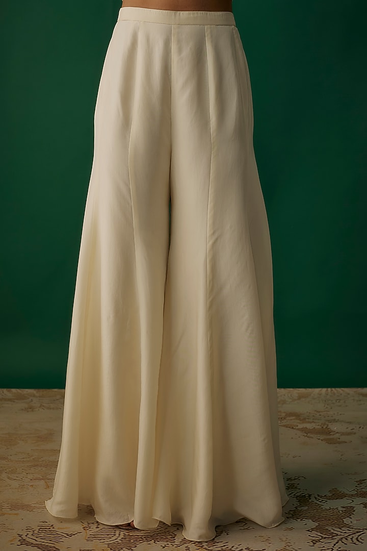 White Net Pearl Embroidered Cape Set by Malasa at Pernia's Pop Up Shop