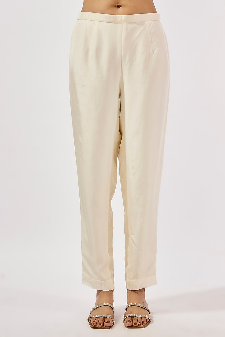 Ivory Georgette Pearl Work Kurta Set by Malasa at Pernia's Pop Up Shop