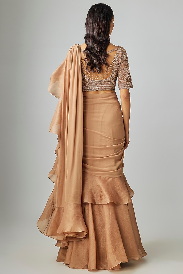 Champagne Organza Cutdana Embroidered Draped Wedding Saree Set by Malasa at Pernia's Pop Up Shop
