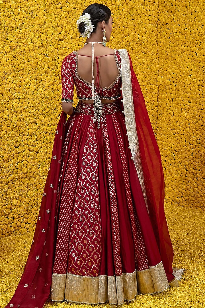 Crimson Red Embroidered Wedding Lehenga Set by Mahima Mahajan at Pernia's Pop Up Shop