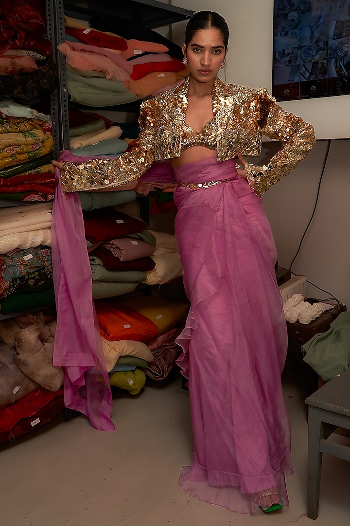 Lilac Organza & Cotton Lycra Pre-Draped Jacket Saree Set by Mahima Mahajan
