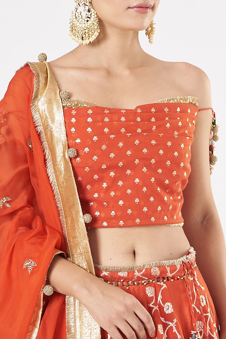 Orange Embroidered Wedding Lehenga Set by Mahima Mahajan at Pernia's Pop Up Shop