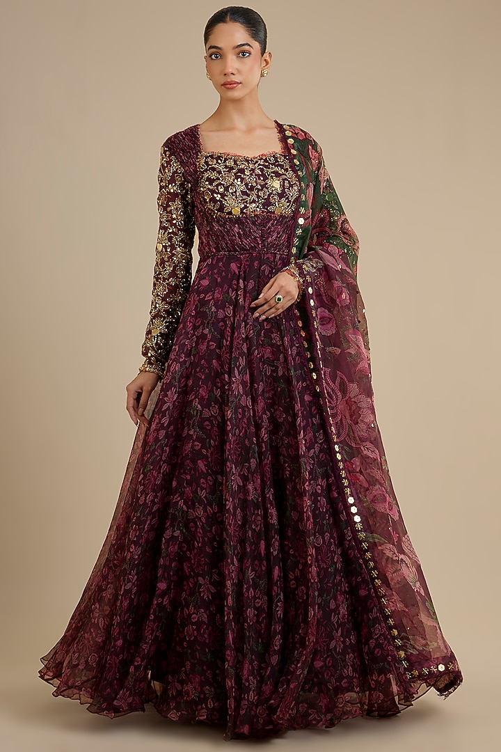 Purple Organza Hand Embroidered Bridal Anarkali Set by Mahima Mahajan at Pernia's Pop Up Shop