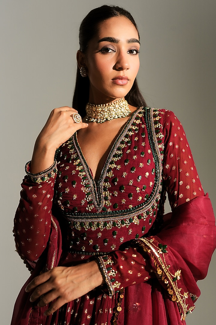 Sindoori Red Banarasi Chanderi Hand Embroidered Wedding Anarkali With Dupatta by Mahima Mahajan at Pernia's Pop Up Shop
