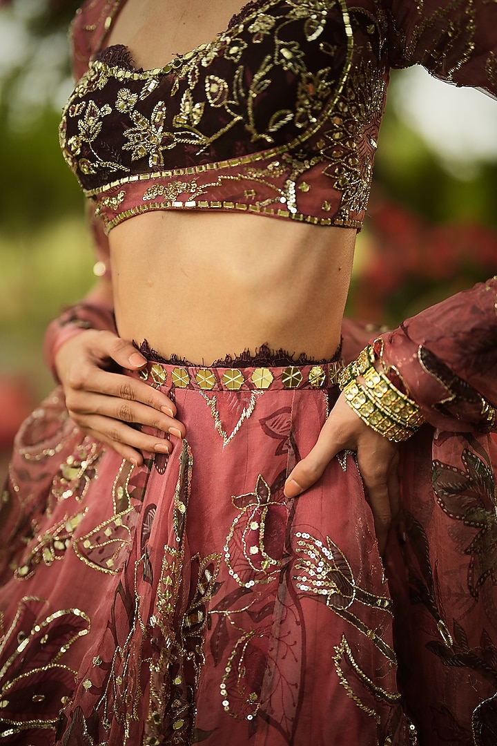 Warm Bubblegum Pink Organza Hand Embroidered Bridal Lehenga Set by Mahima Mahajan at Pernia's Pop Up Shop