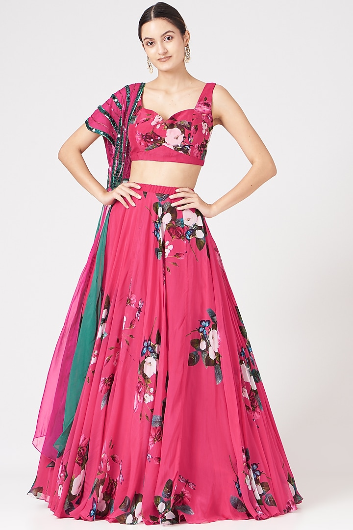 Pink Printed Wedding Lehenga Set by Mahima Mahajan at Pernia's Pop Up Shop