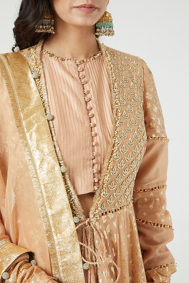 Nude Embroidered Jacket Set by Mahima Mahajan at Pernia's Pop Up Shop