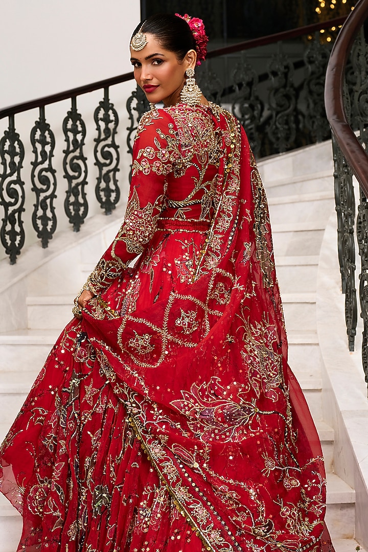 Lahoo Red Silk Organza Printed & Embellished Bridal Anarkali Set by Mahima Mahajan at Pernia's Pop Up Shop
