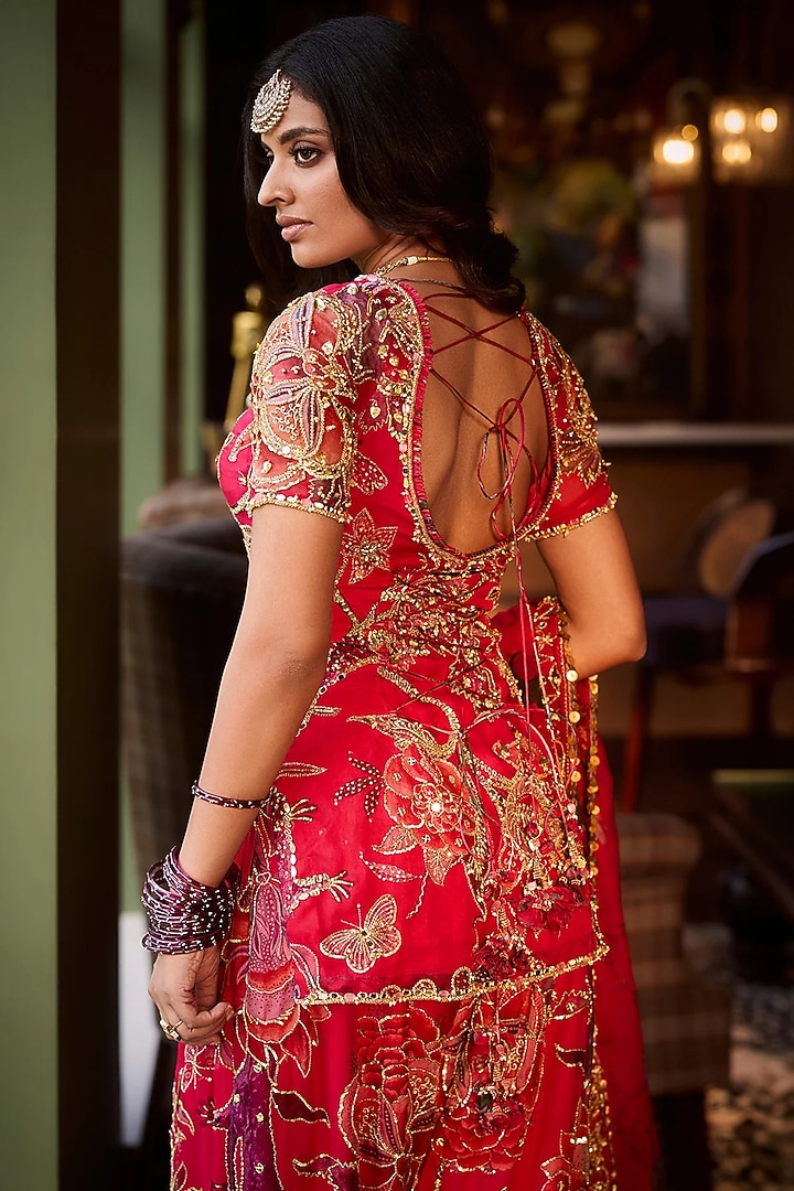 Rani Pink Silk Organza Embroidered Straight Kurta Set by Mahima Mahajan at Pernia's Pop Up Shop