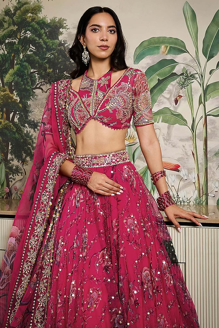 Rani Pink Silk Organza Embellished Wedding Lehenga Set by Mahima Mahajan at Pernia's Pop Up Shop