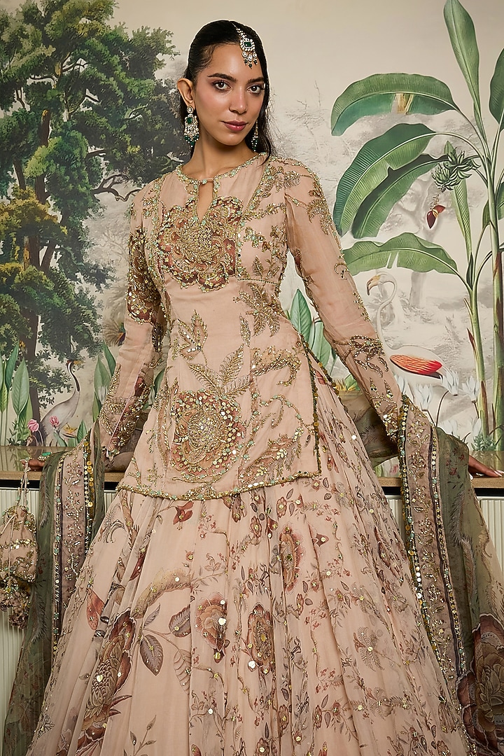 Malai Beige Silk Organza Embroidered Bridal Lehenga Set by Mahima Mahajan at Pernia's Pop Up Shop