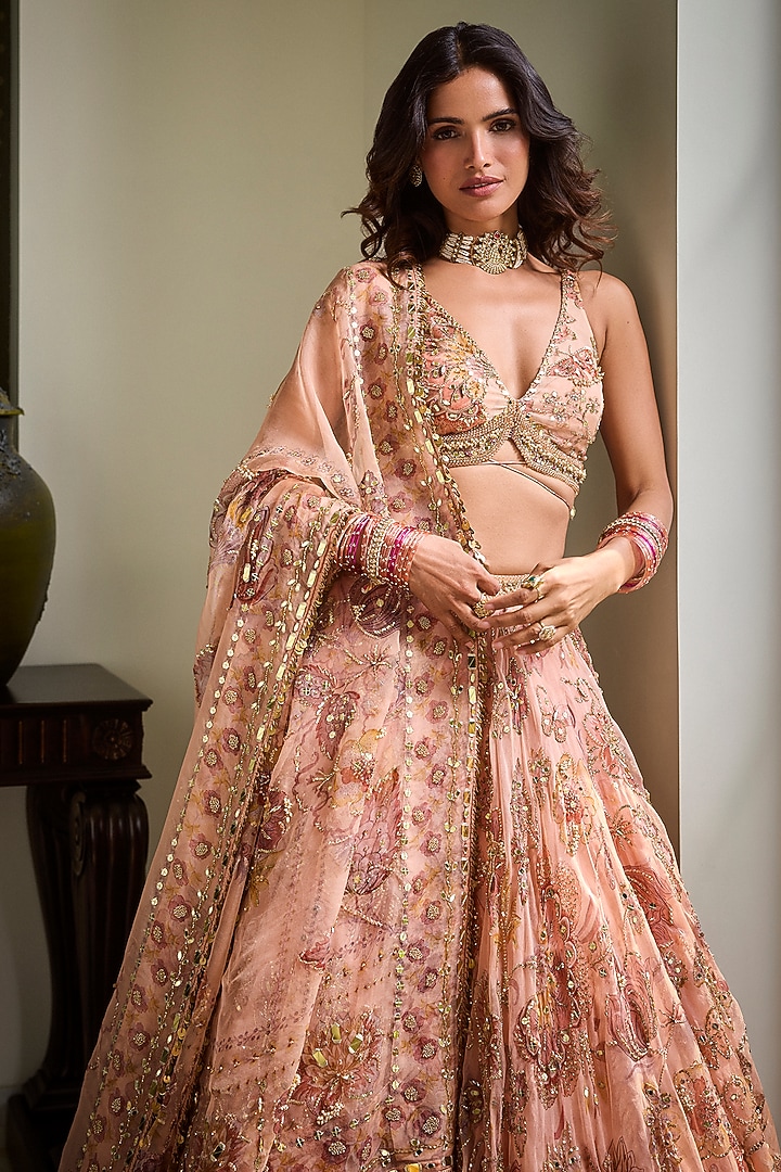 Melon Pink Silk Organza Floral Embroidered Bridal Lehenga Set by Mahima Mahajan at Pernia's Pop Up Shop