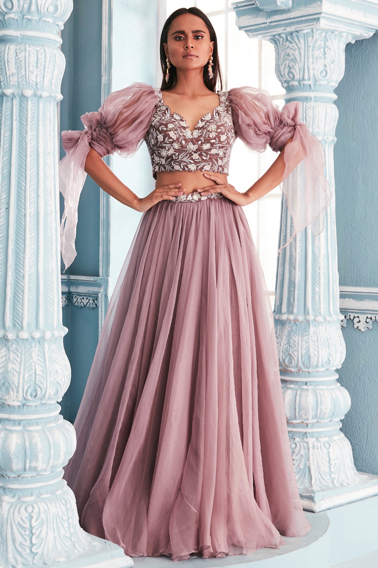 Velvet skirt and blouse online