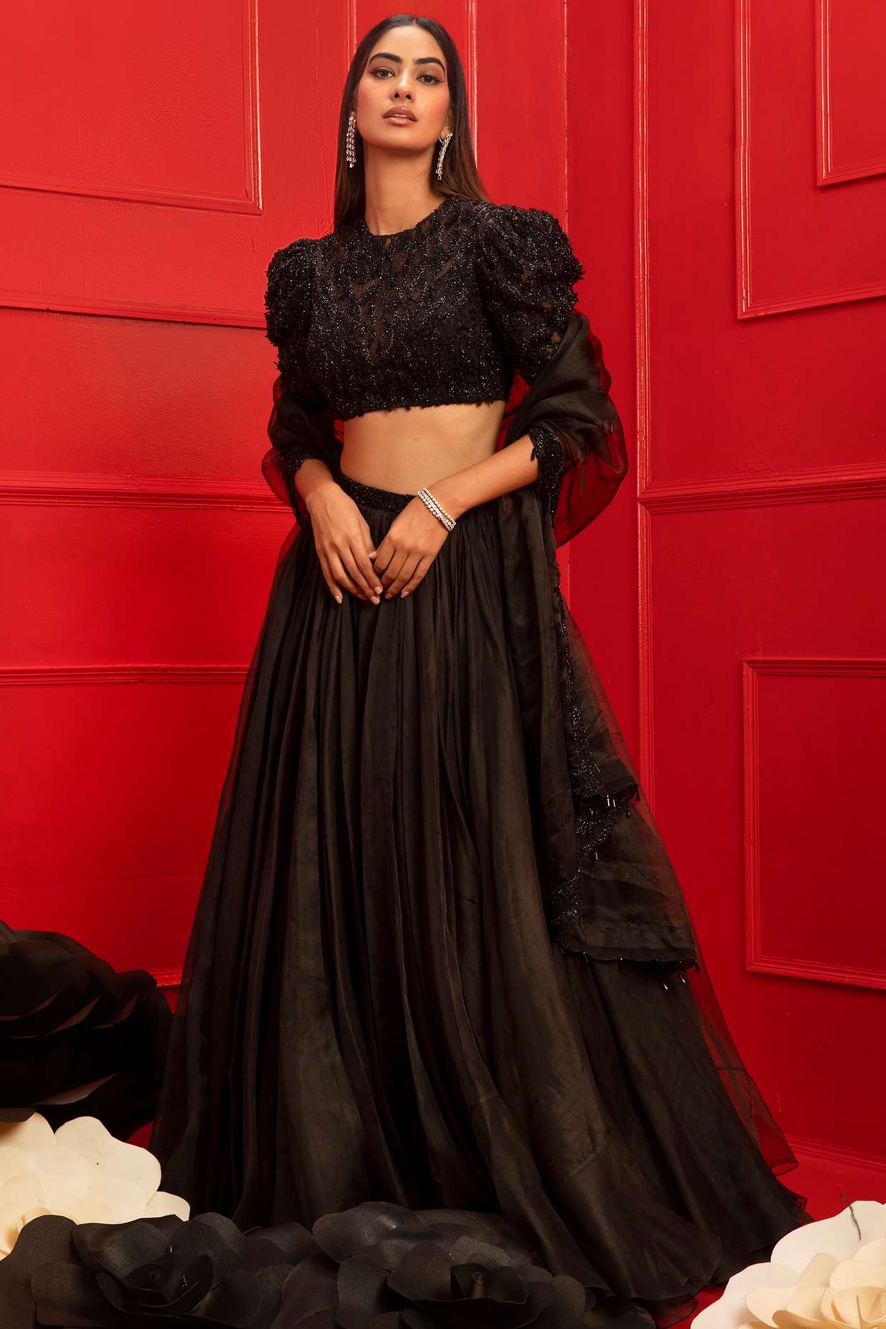 Afrozeh Starlet Luxury Formal Collection – Black Swan – YourLibaas