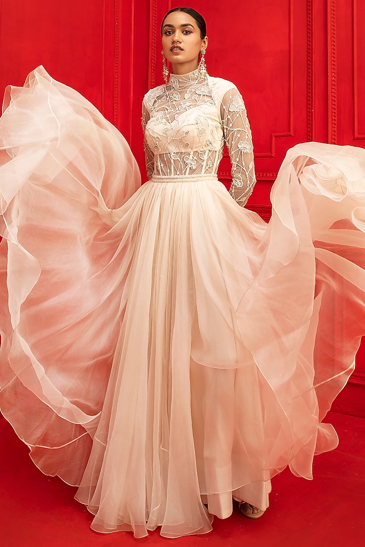 Ivory Embroidered Wedding Anarkali by Mahima Mahajan at Pernia's Pop Up Shop