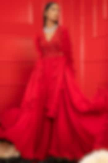 Red Embroidered Wedding Anarkali Set by Mahima Mahajan at Pernia's Pop Up Shop