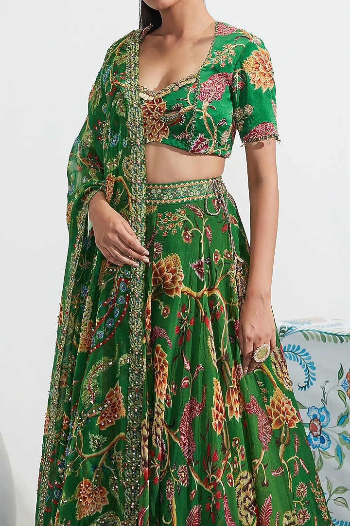 Green Embroidered Wedding Lehenga Set by Mahima Mahajan at Pernia's Pop Up Shop