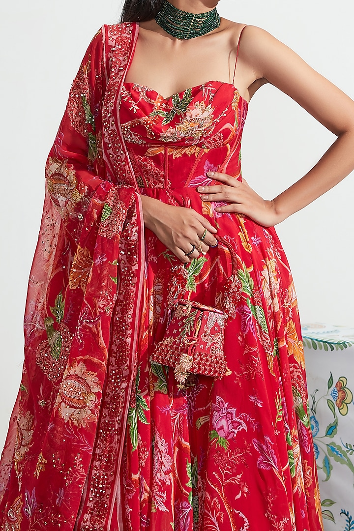 Red Embroidered Wedding Anarkali Set by Mahima Mahajan at Pernia's Pop Up Shop