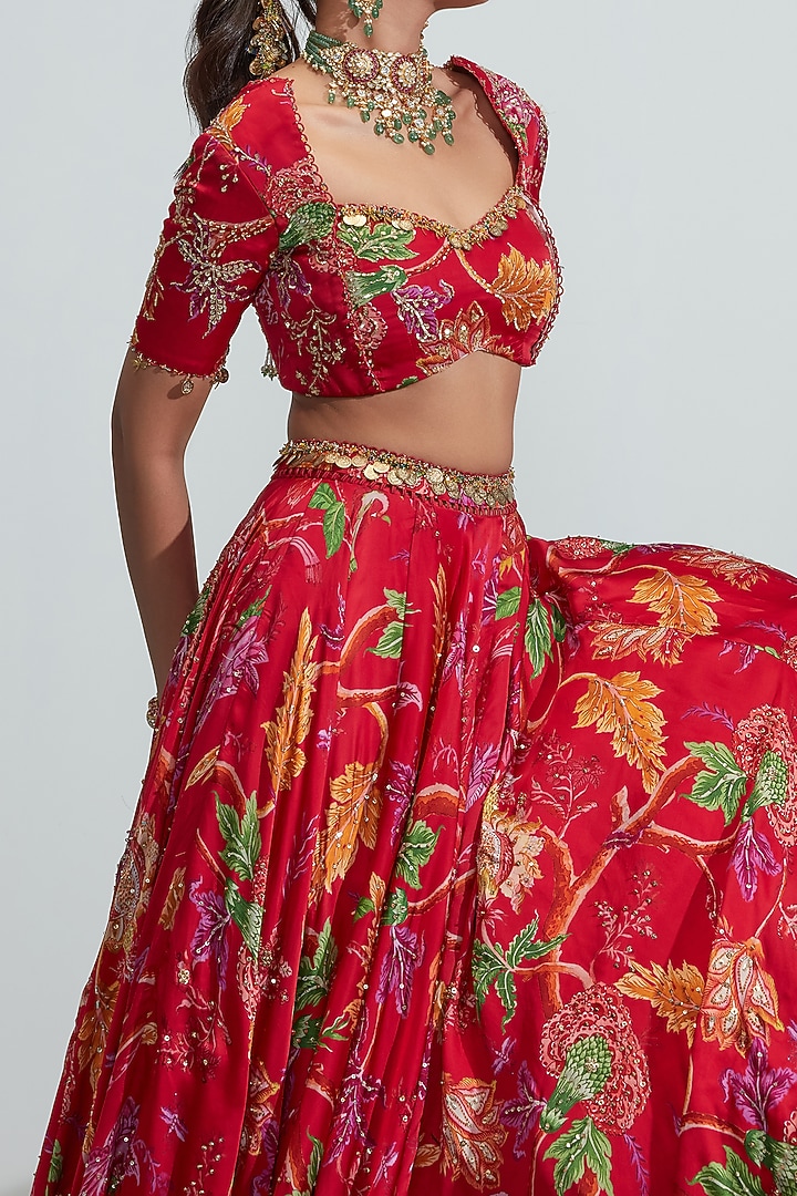 Red Embroidered Wedding Lehenga Set by Mahima Mahajan at Pernia's Pop Up Shop