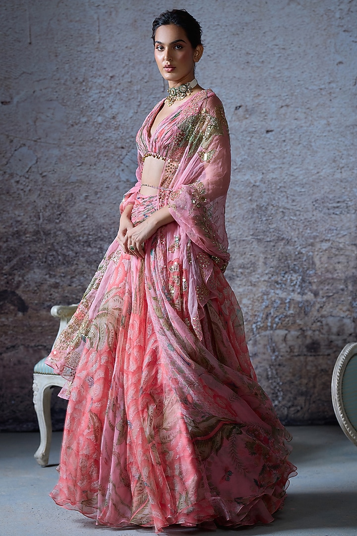 Blush Pink Organza Printed Wedding Lehenga Set by Mahima Mahajan at Pernia's Pop Up Shop