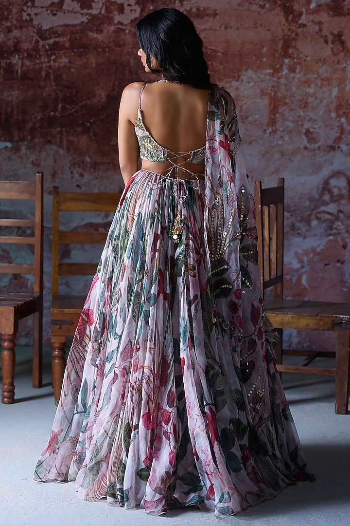 Soft Pink Organza Printed Wedding Lehenga Set by Mahima Mahajan at Pernia's Pop Up Shop