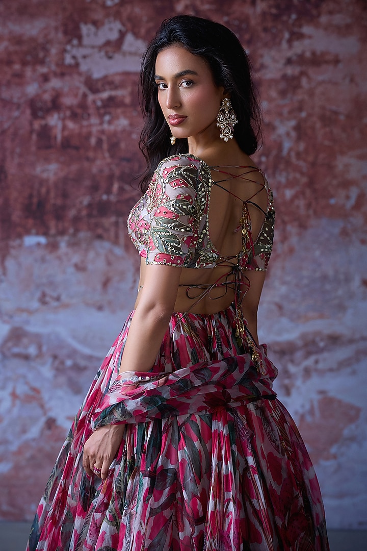 Hot Pink Organza Printed Wedding Lehenga Set by Mahima Mahajan at Pernia's Pop Up Shop