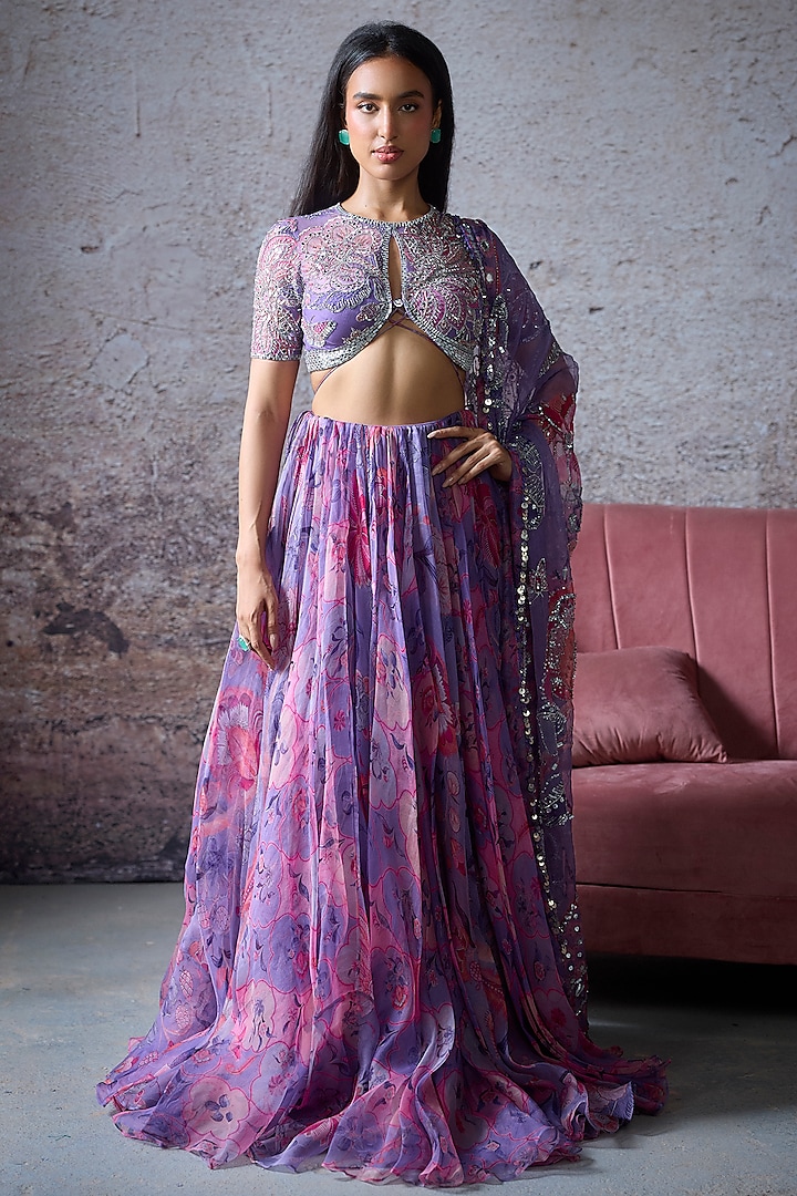 Lilac Organza Printed Wedding Lehenga Set by Mahima Mahajan at Pernia's Pop Up Shop