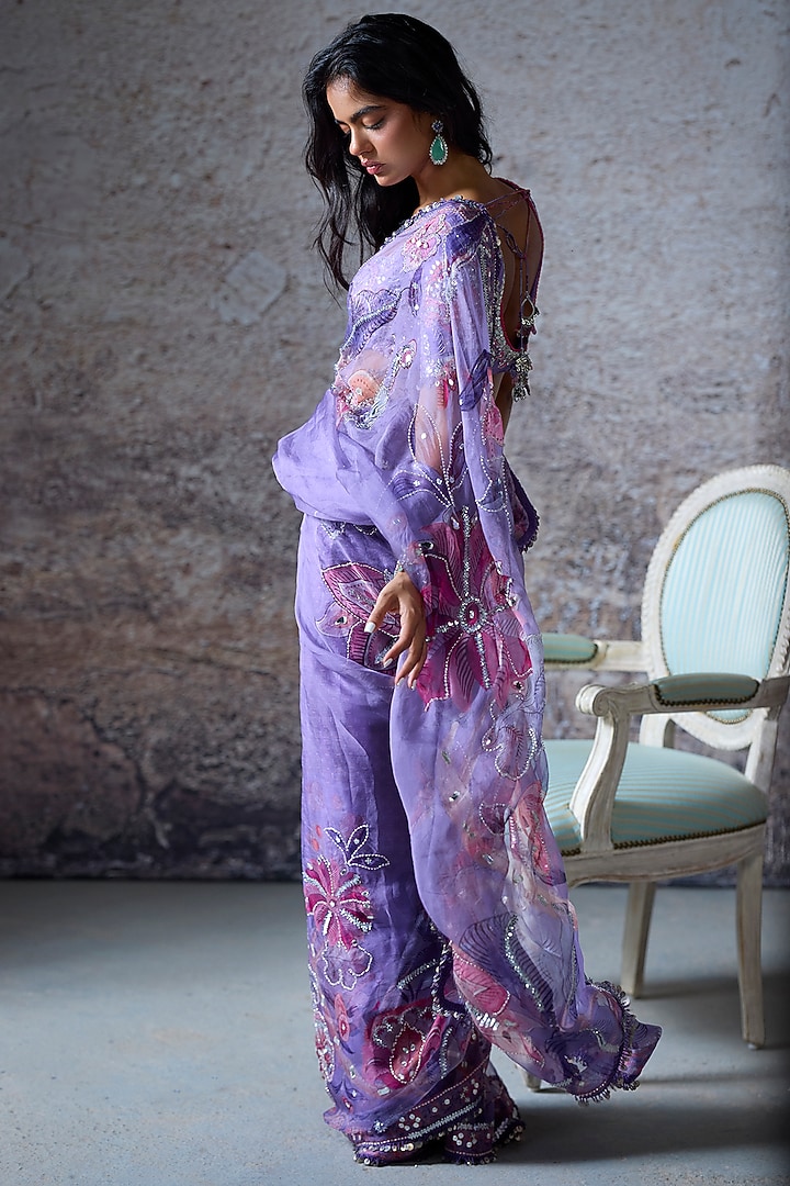 Lilac Organza Embroidered Pre-Draped Wedding Saree Set by Mahima Mahajan at Pernia's Pop Up Shop
