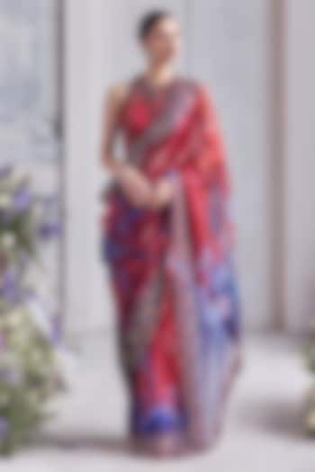 Royal Red Silk Organza Printed & Embroidered Pre-Draped Reception Saree Set by Mahima Mahajan at Pernia's Pop Up Shop